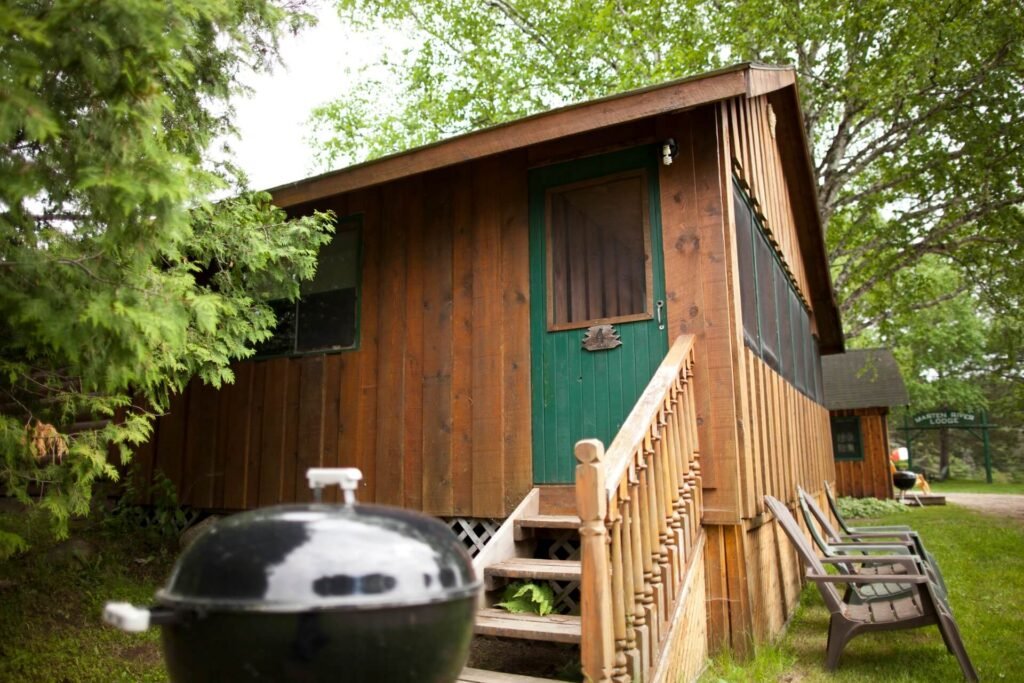 Marten River Lodge